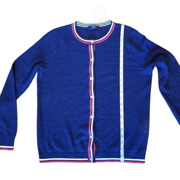 Land's End Sweater.(A1) - Picture 2 of 7